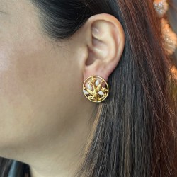 Σκουλαρίκια με λευκά μαργαριτάρια και βάση από ατσάλι με κλιπ - F126874