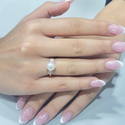 Δαχτυλίδι χρυσό Κ18 με μαργαριτάρι South Sea - M316407