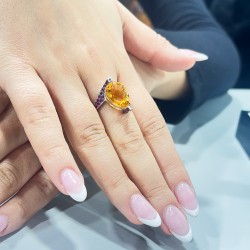 Δαχτυλίδι Κ18 λευκόχρυσο με Citrine, ζαφείρια και διαμάντια - M309459