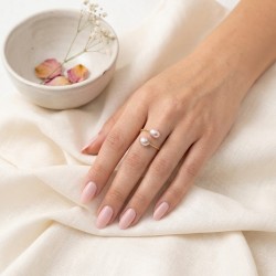 Δαχτυλίδι με μαργαριτάρια σε επιχρυσωμένο μέταλλο - F124615