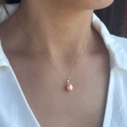 Μενταγιόν χρυσό Κ18 με σομόν μαργαριτάρι - G318886S