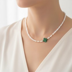 Κολιέ με Κ14 χρυσά στοιχεία, μαργαριτάρια και μαλαχίτη - F125522