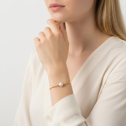 Βραχιόλι με λευκά μαργαριτάρια και επιχρυσωμένο μέταλλο - S125570