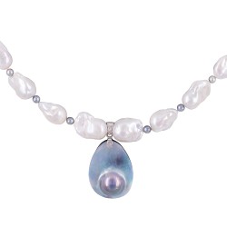 Κολιέ με λευκά και γκρι μαργαριτάρια και μενταγιόν 925 ασημένιο και Mother of Pearl - F126786