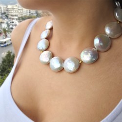 Κολιέ με Κ18 χρυσά στοιχεια και Baroque μαργαριτάρια - F126631