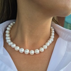 Κολιέ με λευκά μαργαριτάρια και κούμπωμα 925 - F126721S