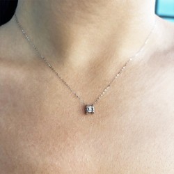 Μενταγιόν Κ18 λευκόχρυσο με διαμάντι -  W123503