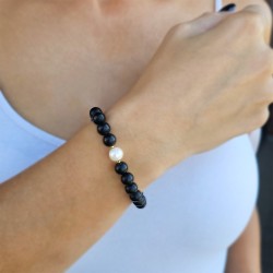 Βραχιόλι με Κ14 χρυσό κούμπωμα, Black Agate και λευκά μαργαριτάρια - F125300P