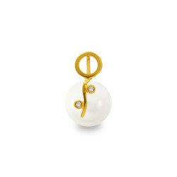 Χρυσό Κ18  μενταγιόν με λευκό Shell Pearl και διαμάντια - M319971