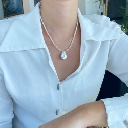 Κολιέ με Κ14 χρυσά στοιχεία, λευκά μαργαριτάρια και Biwa - M125163 Κολιέ με Κ14 χρυσά στοιχεία, λευκά μαργαριτάρια και Biwa - M125163