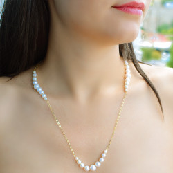 Κολιέ με χρυσή αλυσίδα Κ14 και μαργαριτάρια - M123499